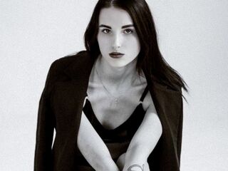 KellyBrett's Live show cam Profile Image